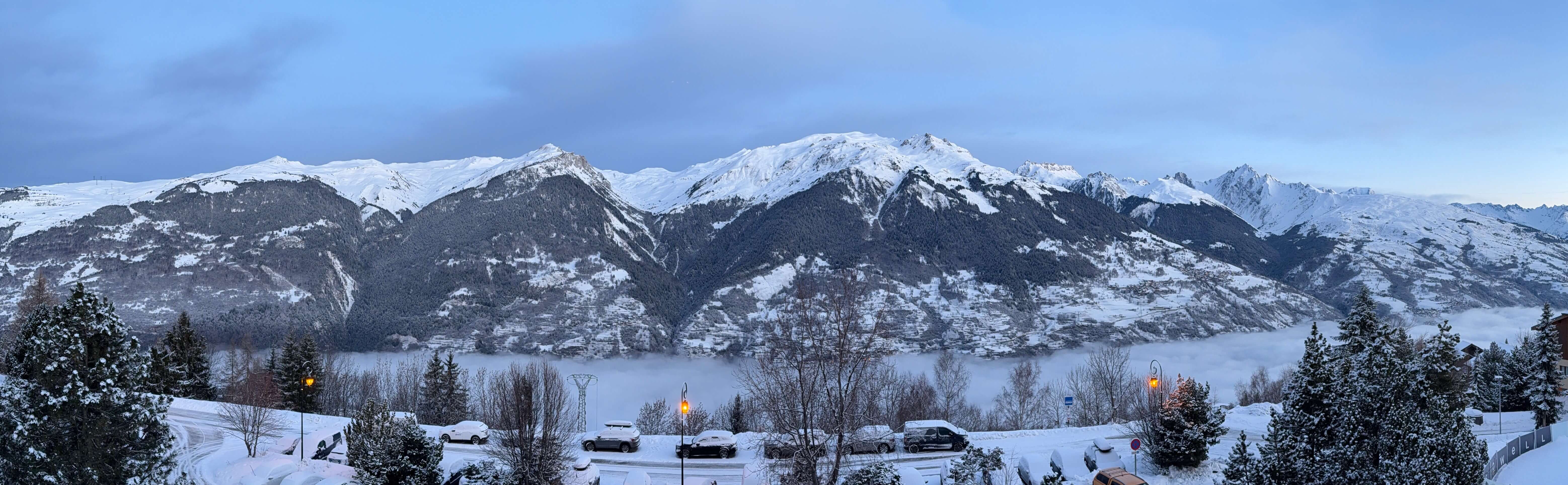 Chalet ASTRO Montalbert - Vue panoramique depuis la terrasse du chalet